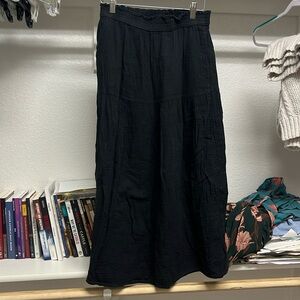 Universal Tread Midi skirt